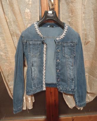 giacca di jeans con luccichini 