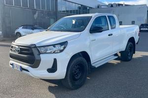 Toyota Hilux 2.4 D-4D M/T EC 4WD Comfort