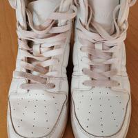 Scarpe sportive alte n. 37