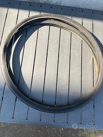 Pneumatici 28 1 3/8  hutchinson Aquila