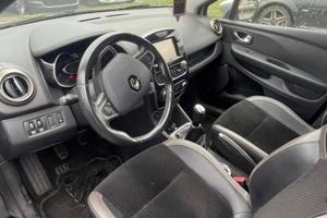 RENAULT CLIO IN BUONE CONDIZIONI