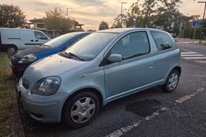 Toyota Yaris 2004