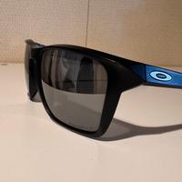 Occhiali da sole Oakley Prizm – lenti polarizzate