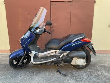 2009 Yamaha xmax
