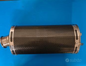 Terminale in carbonio 