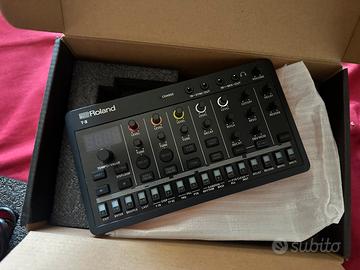 Roland Aira T8