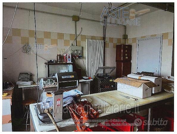 Rustico/Casale/Corte Montese [A4354361] - Altro