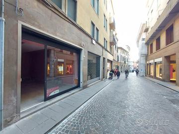 Negozio Treviso [Cod. rif 3335844ACG]