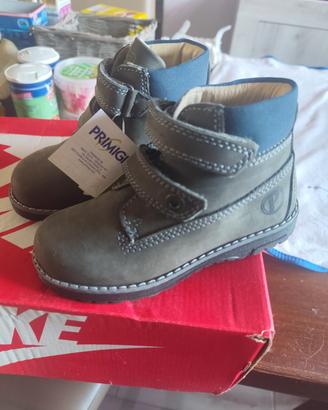Scarpa bambino Primigi 27