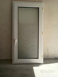 finestra in pvc 143cmx69cm