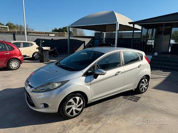 Ford Fiesta 1.4 5 porte Bz.- GPL Titanium