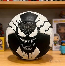 pallone venom 