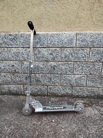 Monopattino in alluminio