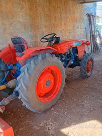 trattore delfino 35 