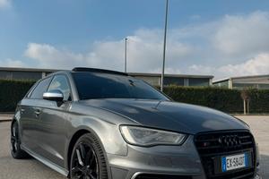 Audi S3 Sportback 2.0 tfsi quattro s-tronic