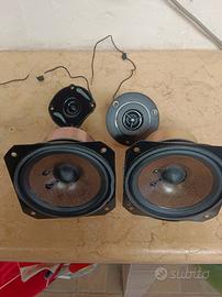 due woofer e due tweet Onkyo 