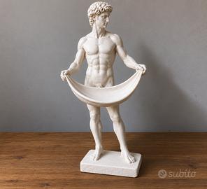 Statuetta stile David svuotatasche