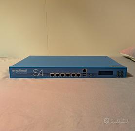 Firewall Smoothwall S4 |1U|i3-4350T|8GB|6 GbE