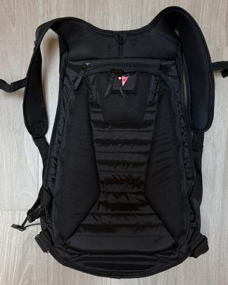 Dainese zaino moto guscio con copri pioggia