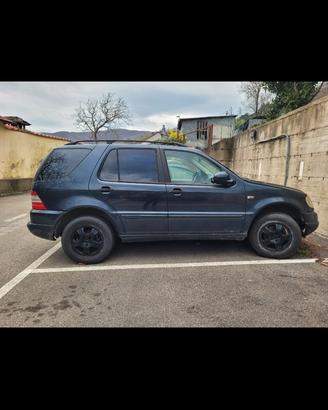 Mercedes ml 230 ASI gpl