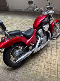 Moto Honda Shadow VT 600 C