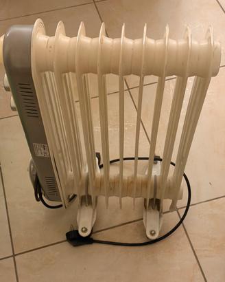 Radiatore / Stufa elettrica con presa