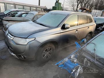 Ricambi MITSUBISHI OUTLANDER 2014 BENZINA