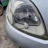 TOYOTA YARIS 2000 - FARO ANTERIORE DESTRO