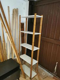 scaffale in legno 