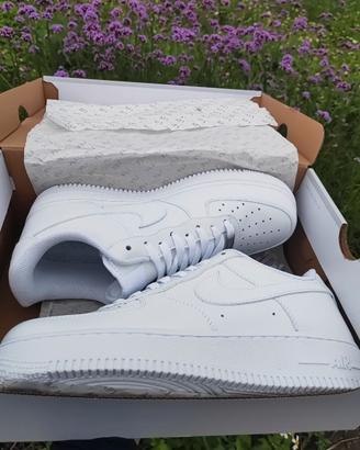 Nike Air Force 1 Low 07 White  N.44