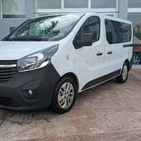 Opel vivaro 9 posti