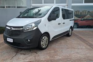 Opel vivaro 9 posti
