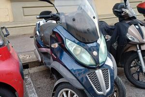 Piaggio MP3 300 - 2014