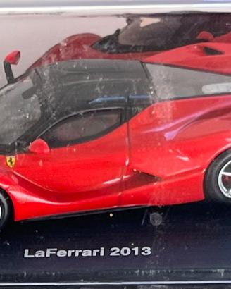 Modellino ferrari