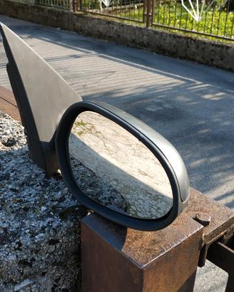 specchietto retrovisore destro Lancia y