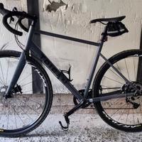 Gravel Triban GRVL 520 SRAM Apex 1 taglia L