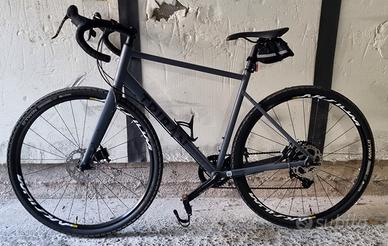 Gravel Triban GRVL 520 SRAM Apex 1 taglia L