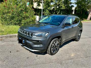 Jeep OIIIIIO Compass -EHybrid Lim130CV 14.000km -