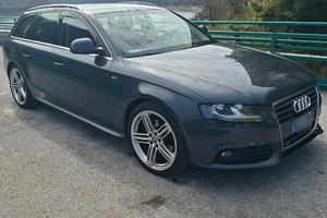 AUDI  A4  S line