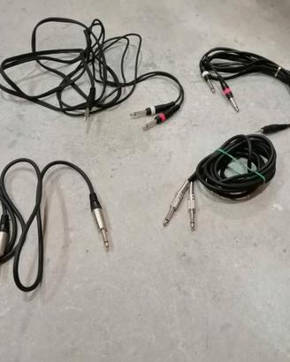 cavi amplificatore e chitarra