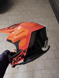 abbigliamento motocross 