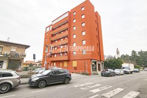 TRILOCALE CON CANTINA