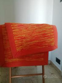 Tappeto arancione in cotone come uovo