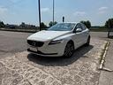 volvo-v40-t2-r-design