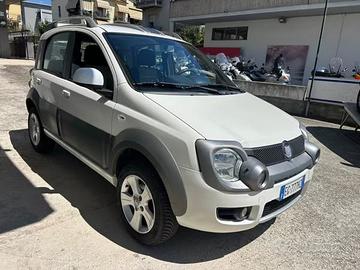 FIAT PANDA CROSS 4X4 1.3 Multijet