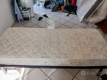 Rete a doghe con materasso