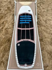 DUOTONE HYBRID 2019 FOILBOARD+DUOTONE TRACTION PAD