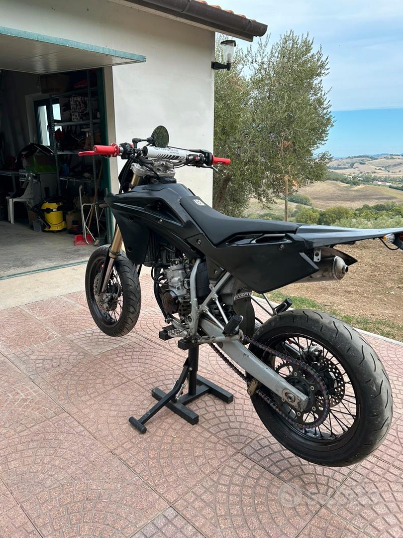 Husqvarna Motorcycles Husqvarna Sm 125 2t Usato Husqvarna Sm 125