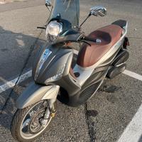 Piaggio Beverly 350