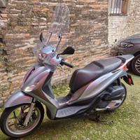 Piaggio Medley 125 Abs celeste